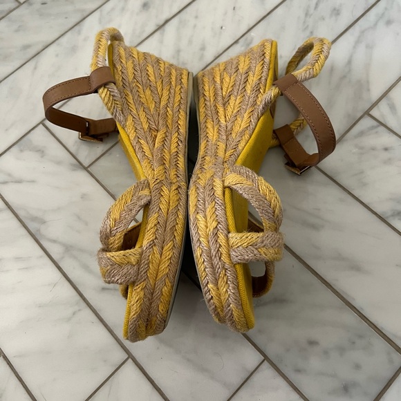 Tory Burch yellow and tan wedge sandals - Picture 7 of 8